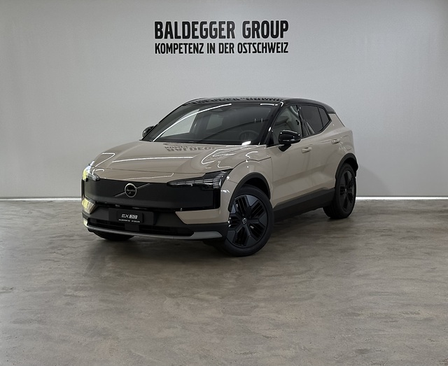 Volvo EX30 CC E60 Twin Performance A
