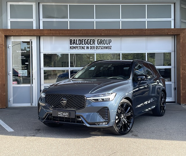Volvo XC60 2.0 B5 MH Black Edition A