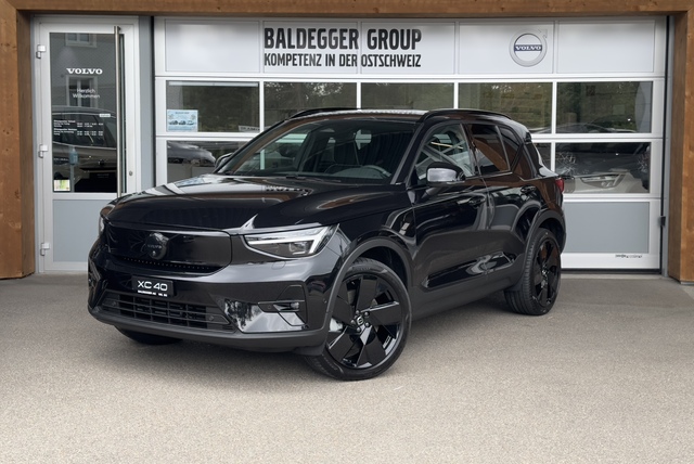 Volvo EX40 XCENTRIC Black Edition AW