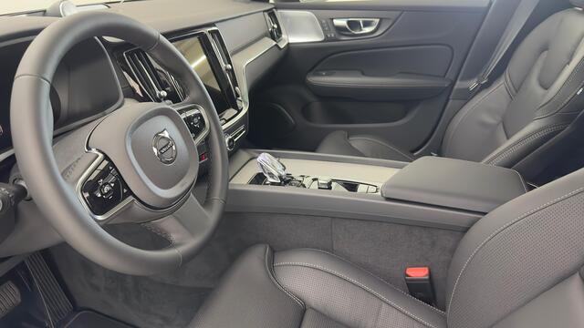 Volvo V60 Cross Country 2.0 B5 Ultim