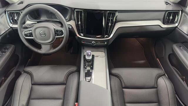 Volvo V60 Cross Country 2.0 B5 Ultim