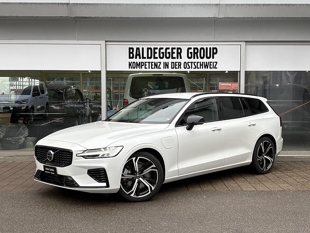 Volvo V60 2.0 T6 TE Plus Dark eAWD