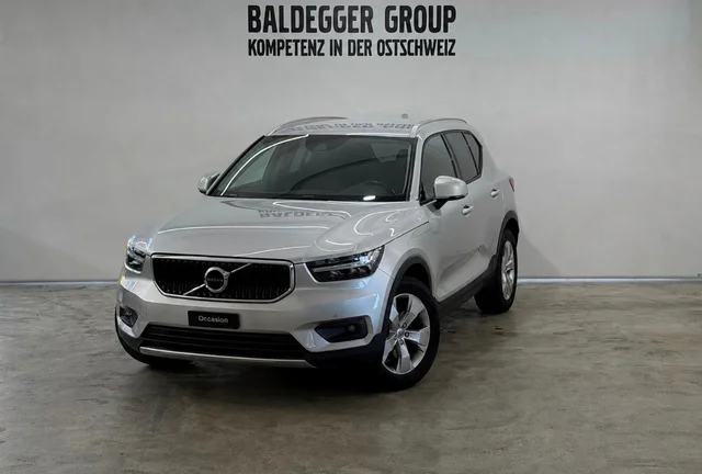 Volvo XC40 2.0 D4 Momentum AWD
