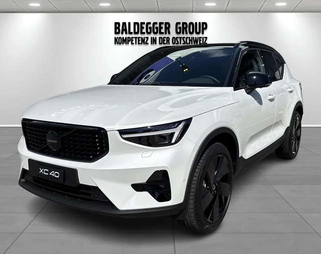 Volvo XC40 2.0 B4 MH Black Edition