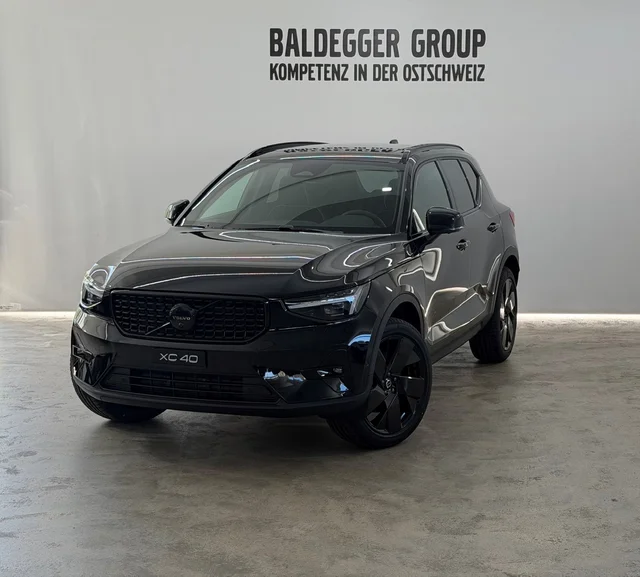 Volvo XC40 2.0 B4 MH Black Edition
