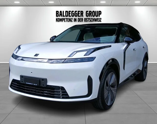 Lynk & Co 08 1.5 PHEV More